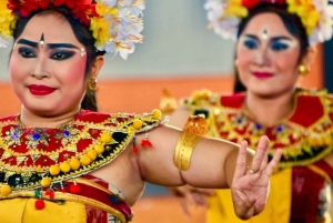 Ubud: Barong Dance and Keris Cultural Dance Show Tickets