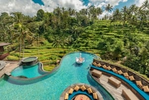 Ubud: Batur Cafe Sunrise, Zip-Line & Cretya Day Club Tour
