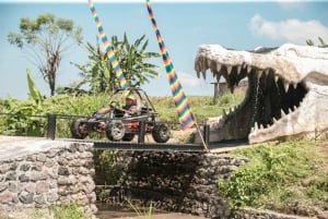 Ubud: Buggy Ride, Zipline och Jungle Swing Tour