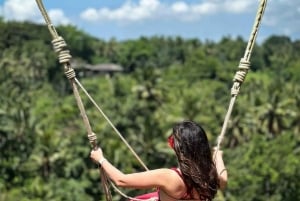 Ubud: Buggy Ride, Zipline och Jungle Swing Tour