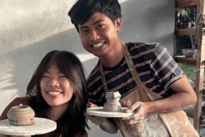 Ubud: Ceramic Pottery Class with 2 kg Clay