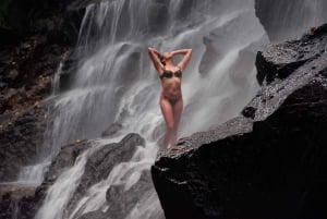 أوبود: رحلة سفاري في سيارة فولكس فاجن كلاسيكية إلى الشلال والأرجوحة ومزارع الأرز