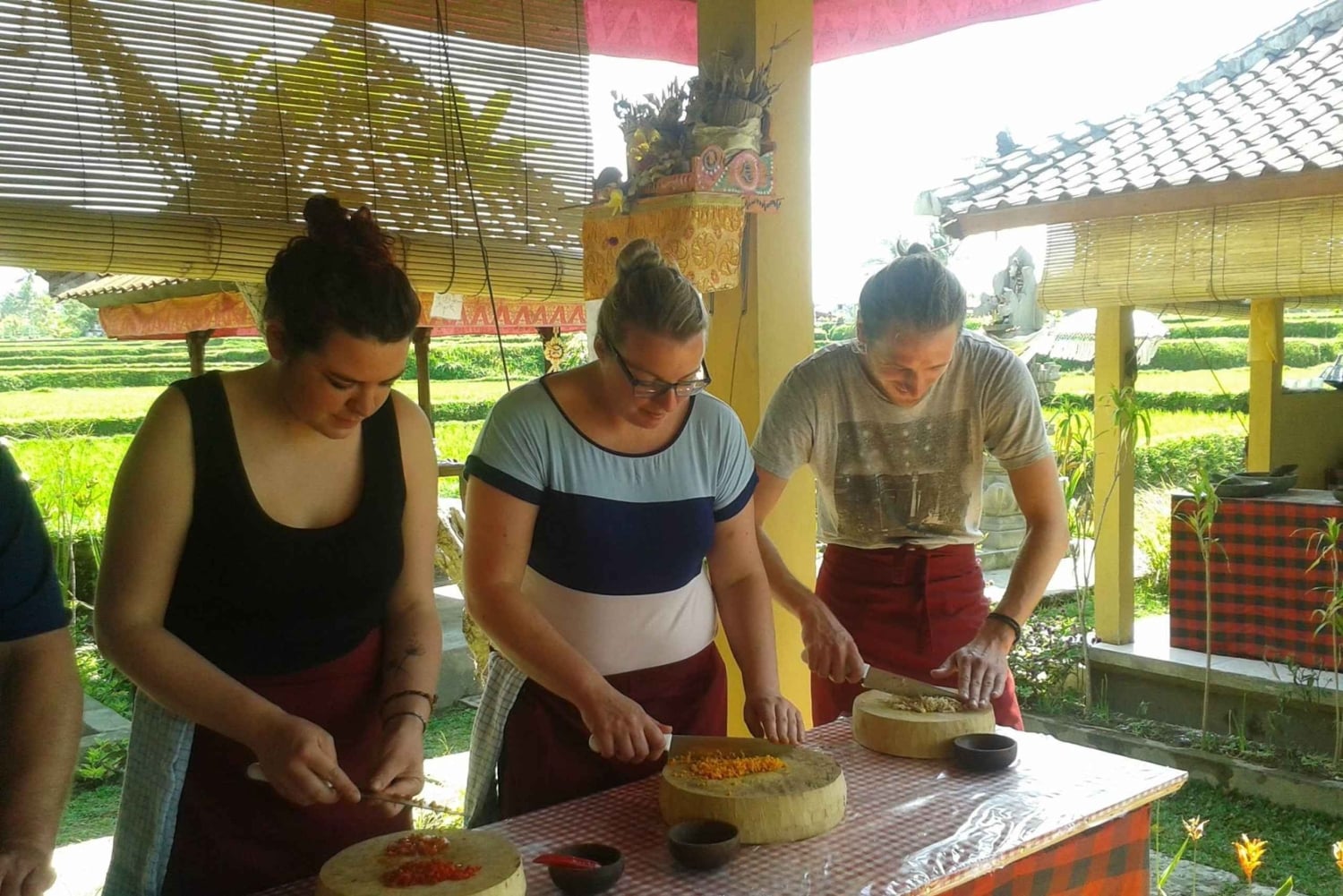 Ubud Cooking : All Inclusive ruoanlaittokurssi