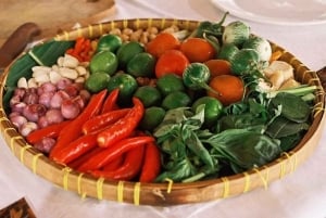 Ubud: Cooking Class & Herb Garden Tour with Local Chef