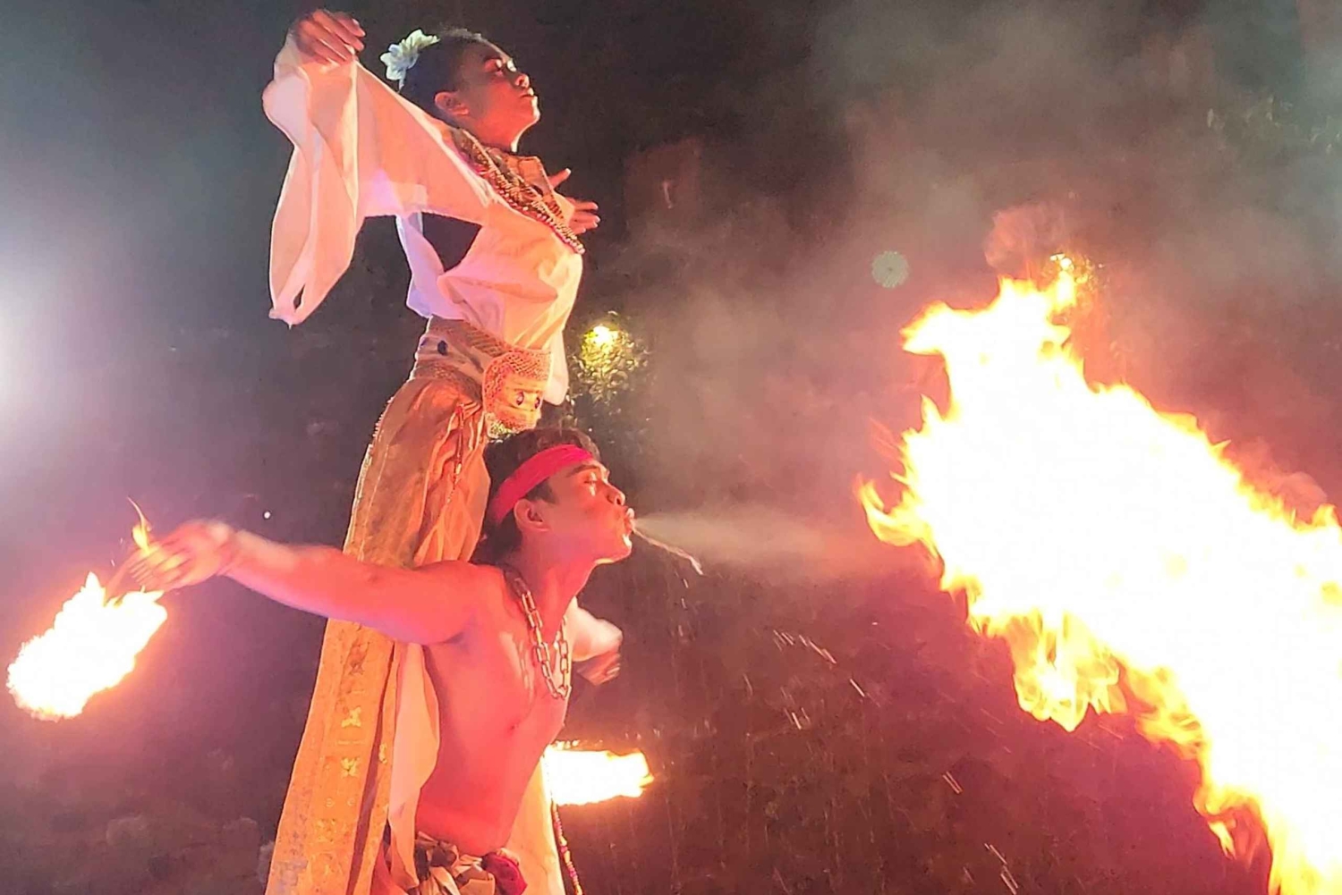 Ubud: Dinner Show Lost City - Story of Humanity Experience