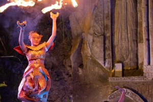 Убуд: ужин-шоу «Затерянный город — история человечества»