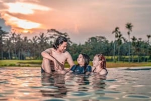 Ubud: Gautama Street, Cretya Sunset og barhopning aftentur