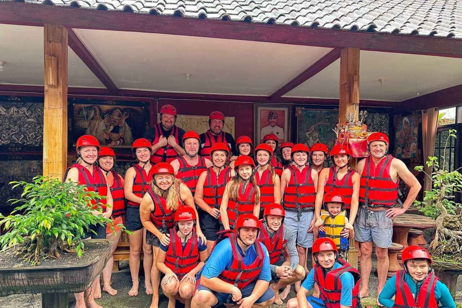 Ubud: tubing guidato nella giungla con pranzo