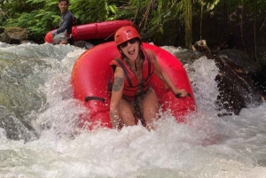 Ubud: tubing guidato nella giungla con pranzo