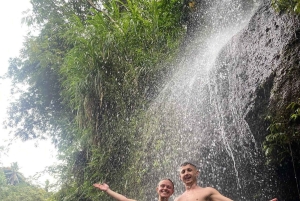 Ubud: tubing guidato nella giungla con pranzo