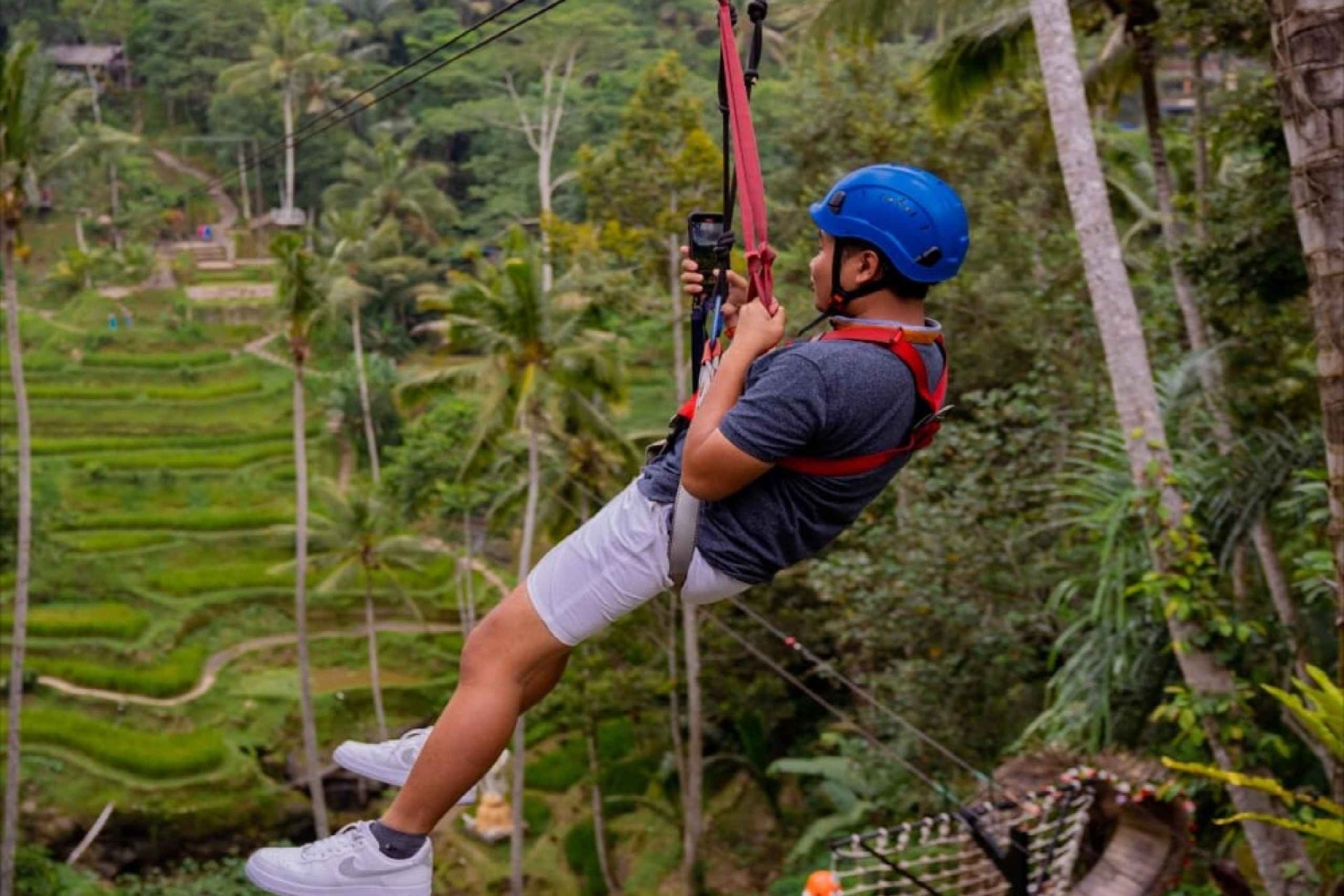 Ubud: Ridetur, zip-line-tur og tur til Manuaba-fossen