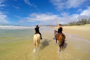 Ubud: Excursión a caballo, tirolina y cascada de Manuaba