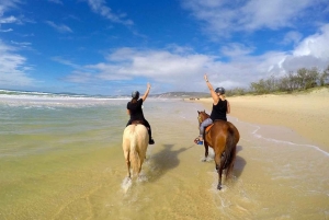 Ubud: Ridetur, zip-line-tur og tur til Manuaba-fossen