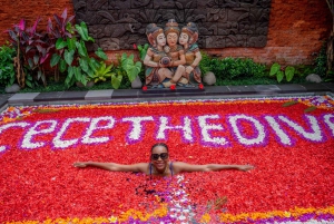 ウブドのホテルまたはリゾートでプロの写真撮影（編集付き