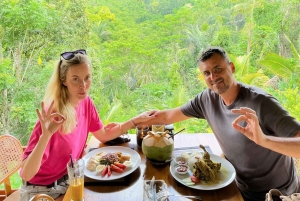 Ubud: Cascate di Kanto Lampo, altalena della giungla, terrazza di riso
