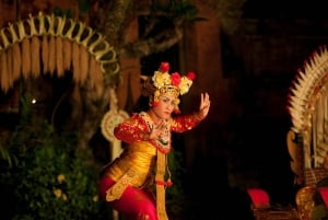 Ubud: Biljett till Legong Lasem eller Ramayana-balett