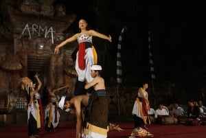 Ubud: Biljett till Legong Lasem eller Ramayana-balett