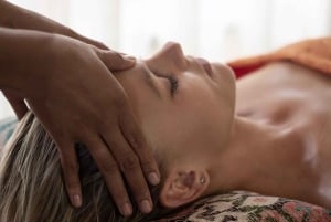 Ubud: Massage og blomsterbad på Tejas Spa Monkey Forest