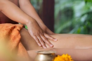 Ubud: massaggio e bagno di fiori alla Tejas Spa Monkey Forest