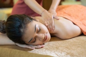 Ubud: Voucher eletrônico para massagem e banho de flores no Tejas Spa Bisma