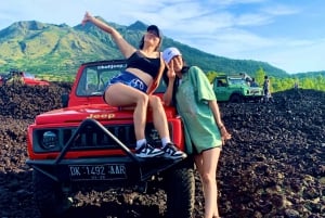 Ubud: Mount Batur Jeep Sunrise og tur til naturlige varme kilder