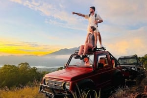 Ubud: Mount Batur Jeep Sunrise and Natural Hot Spring Tour