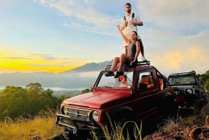 Ubud: Mount Batur Jeep Sunrise and Natural Hot Spring Tour