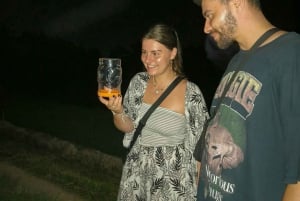 Bali: rytuały kulturowe, lokalna kuchnia i przygoda z świetlikami