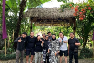 Убуд: урожай органической фермы, кулинарный мастер-класс Бали от Pemulan