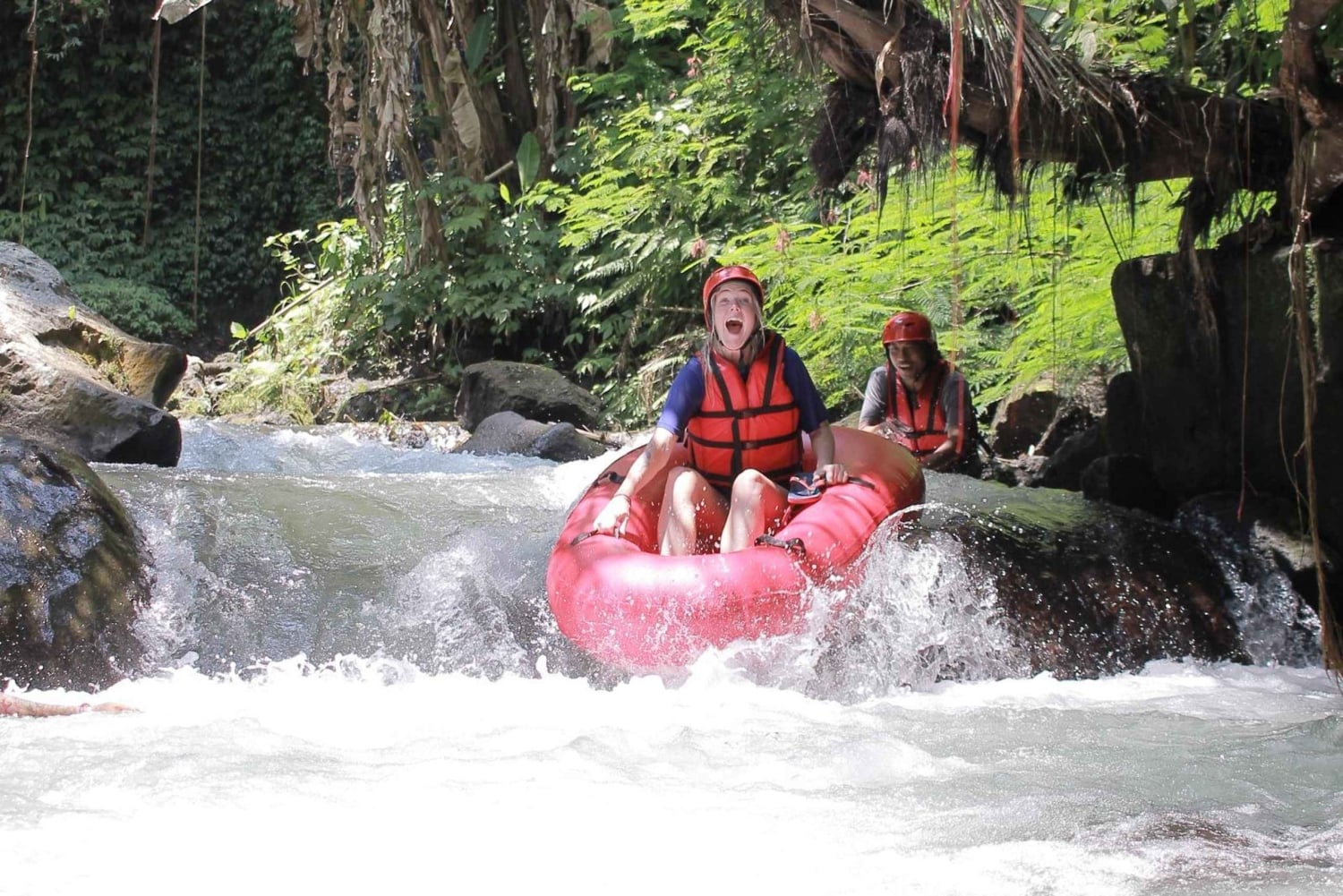 Ubud: Pakerisan Jungle River Tubing Adventure with Lunch
