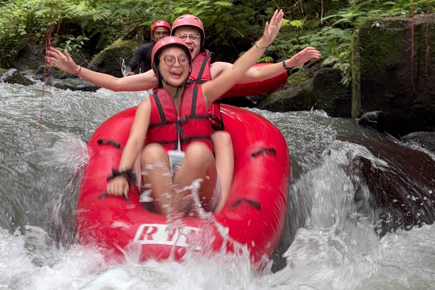 Ubud: Pakerisan Jungle River Tubing Adventure with Lunch