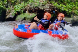 Ubud: Avventura in tubing nella giungla di Pakerisan con pranzo