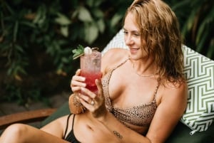 Ubud: Poolside Dining at Tropical Oasis Bar E‑Voucher