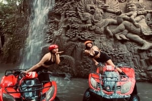 Ubud : Quad à travers la rivière, les rizières et les chutes d'eau.