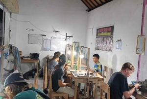 Ubud: Laboratorio di creazione di classi d'argento con 7 g di argento