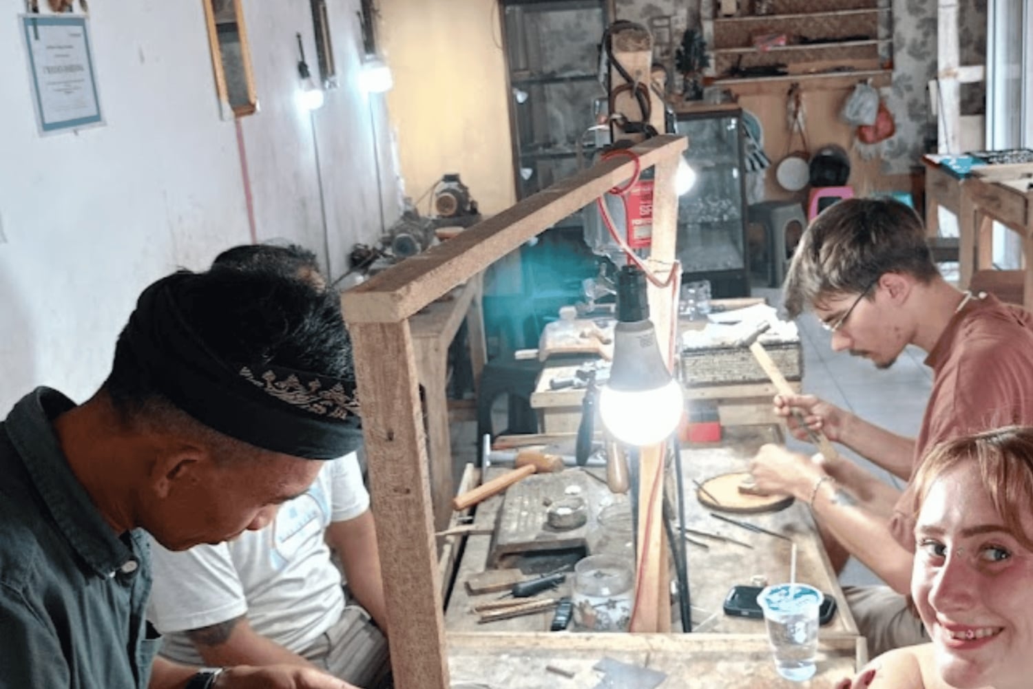 Убуд: мастер-класс по изготовлению серебряного класса с 7 г серебра