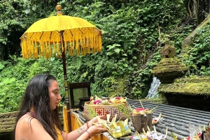 Ubud: Silberschmuck-Workshop & Reinigungszeremonie