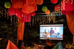 Ubud : Starlit Cinema, des soirées cinéma bohèmes et confortables