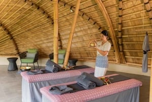 Ubud: Svaha Spa Celuk Massage en Dag Club Ervaring