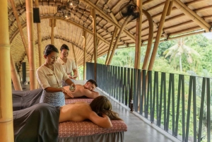 Ubud: Masaż Svaha Spa Celuk i doświadczenie w klubie dziennym