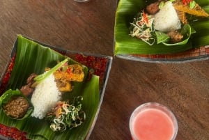 Ubud: Taro Village Firefly Excursion with a Vegetarian Meal