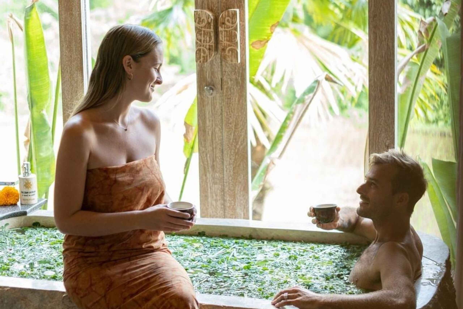 Ubud: Tejas Spa Unagi Riverfront Massage & Flower Bath