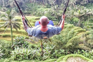 Ubud: Tirta Empulin temppeli sähköpyörällä, lounas