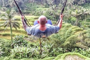 Ubud: Tirta Empul-templet e-cykeltur med lunch