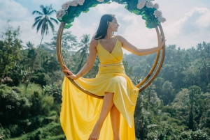 Частный тур в Убуд с профессиональным фотографом с редактированием