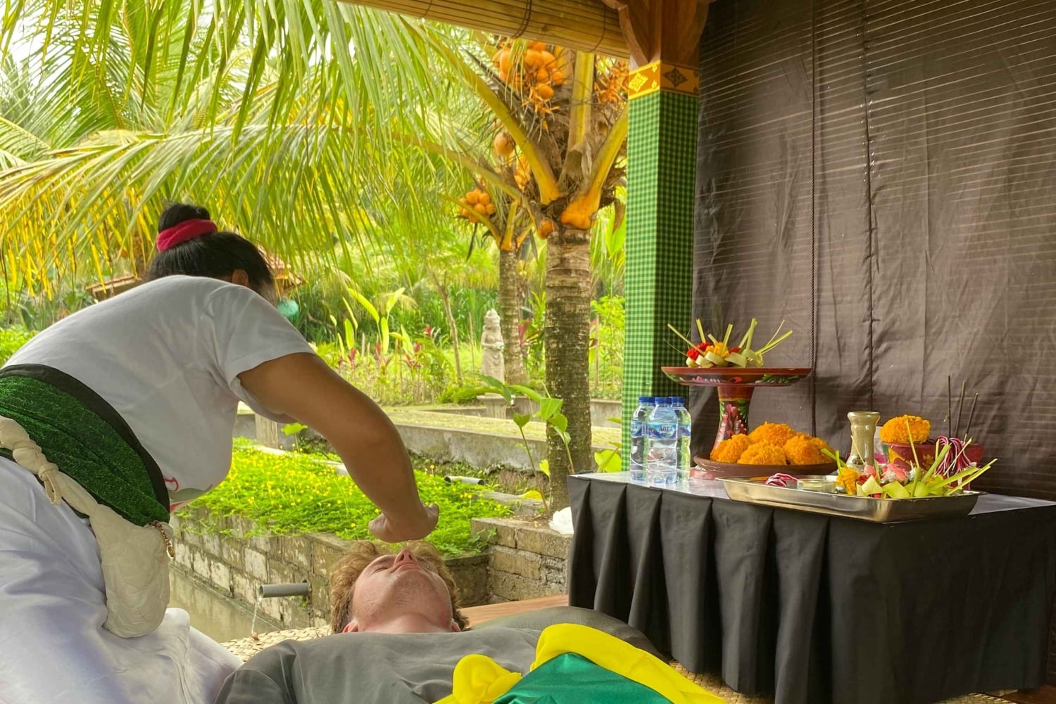 Ubud: Traditionell läkningssession med sömnterapi