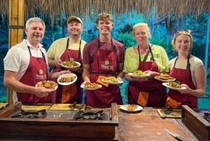 Ubud: Village Firefly Night Tour with Dinner