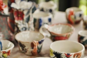 Ubud: Experiencia completa de alfarería con torno y modelado a mano.