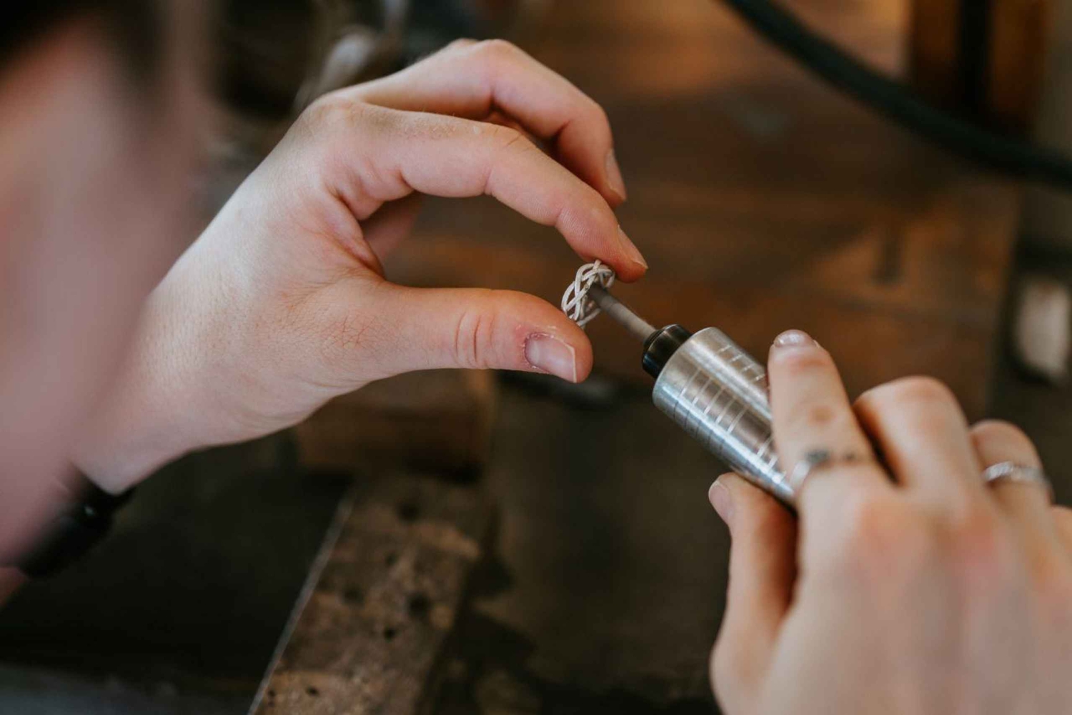 Uluwatu: lezione e laboratorio di Krisna Silver