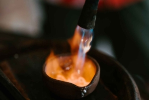 Uluwatu: lezione e laboratorio di Krisna Silver